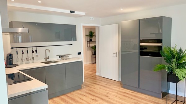Medium property photo - Nieuwe Parklaan, 2587 BN The Hague